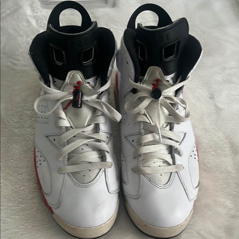 Men's White and Black Athletic Shoes